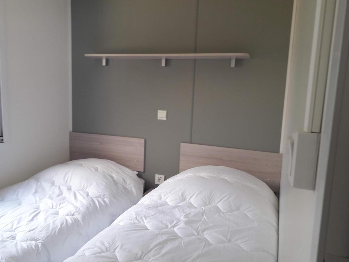 Mobil Home Neuf 2 Chambres 6 Personnes Saint Aygulf Plage Fréjus 外观 照片
