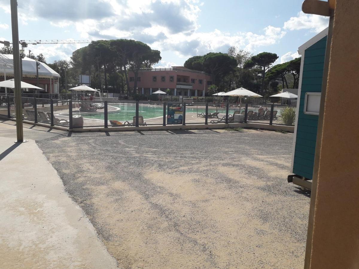 Mobil Home Neuf 2 Chambres 6 Personnes Saint Aygulf Plage Fréjus 外观 照片